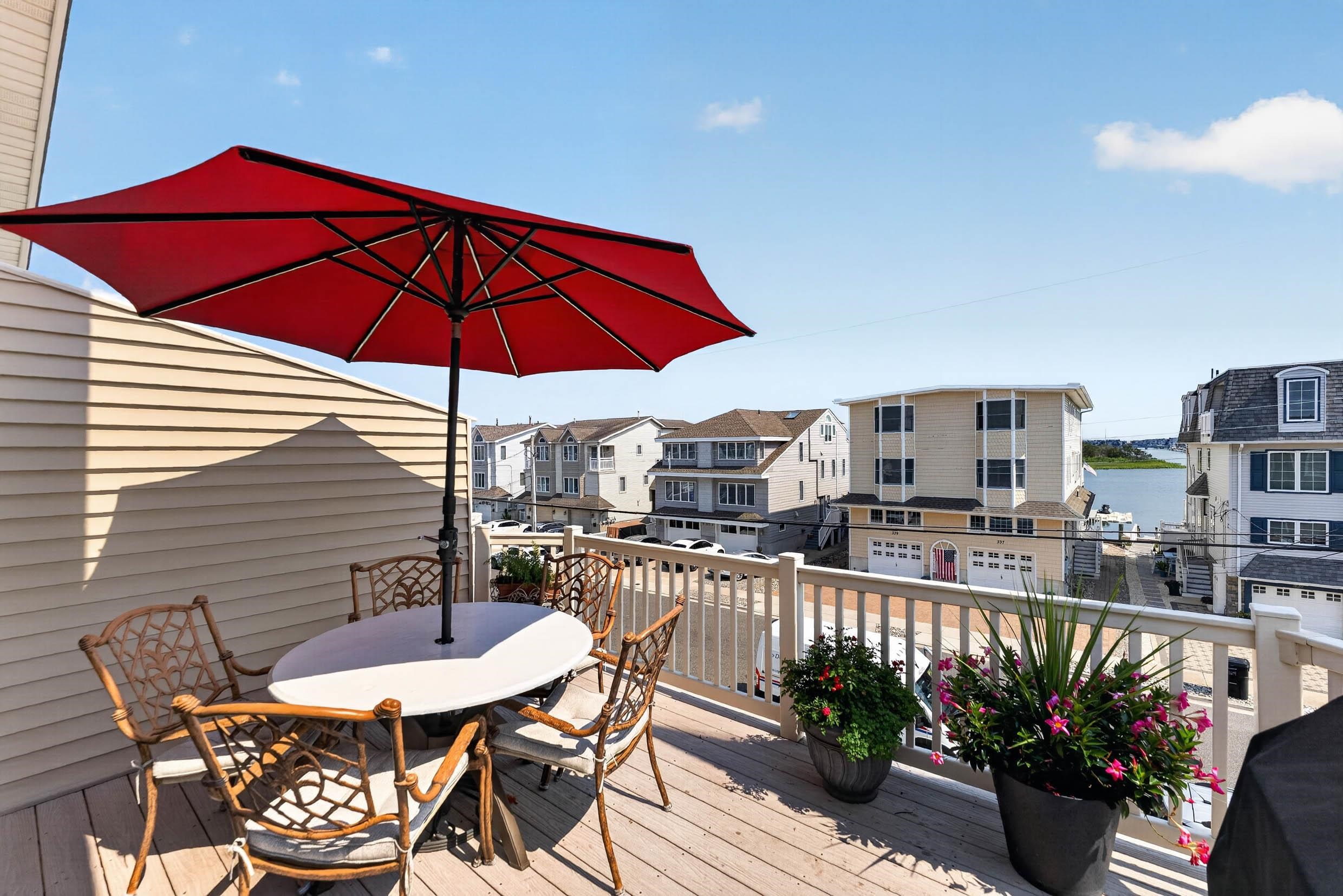 356 East 39th Unit: East