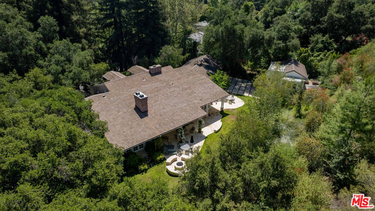 3935 Valley Meadow Rd