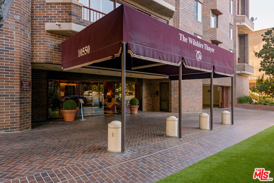 10550 Wilshire Blvd Unit: 505