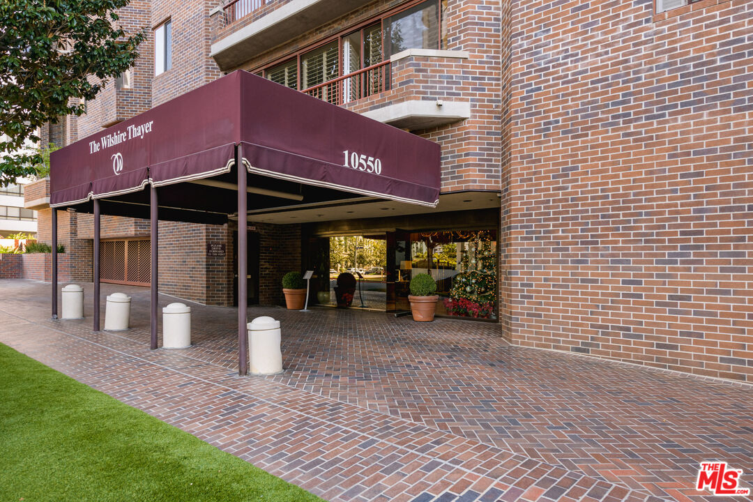 10550 Wilshire Blvd Unit: 505