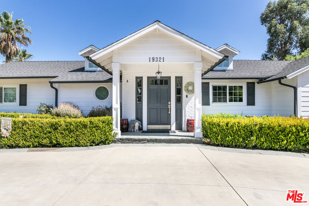 19321 Santa Rita St