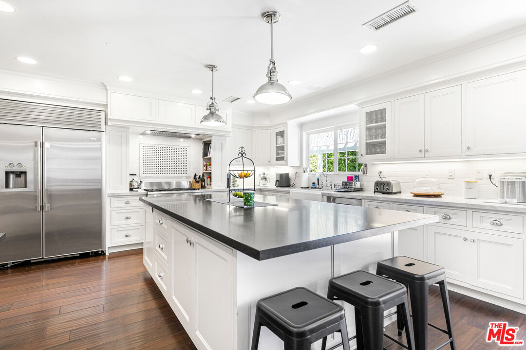 19321 Santa Rita St