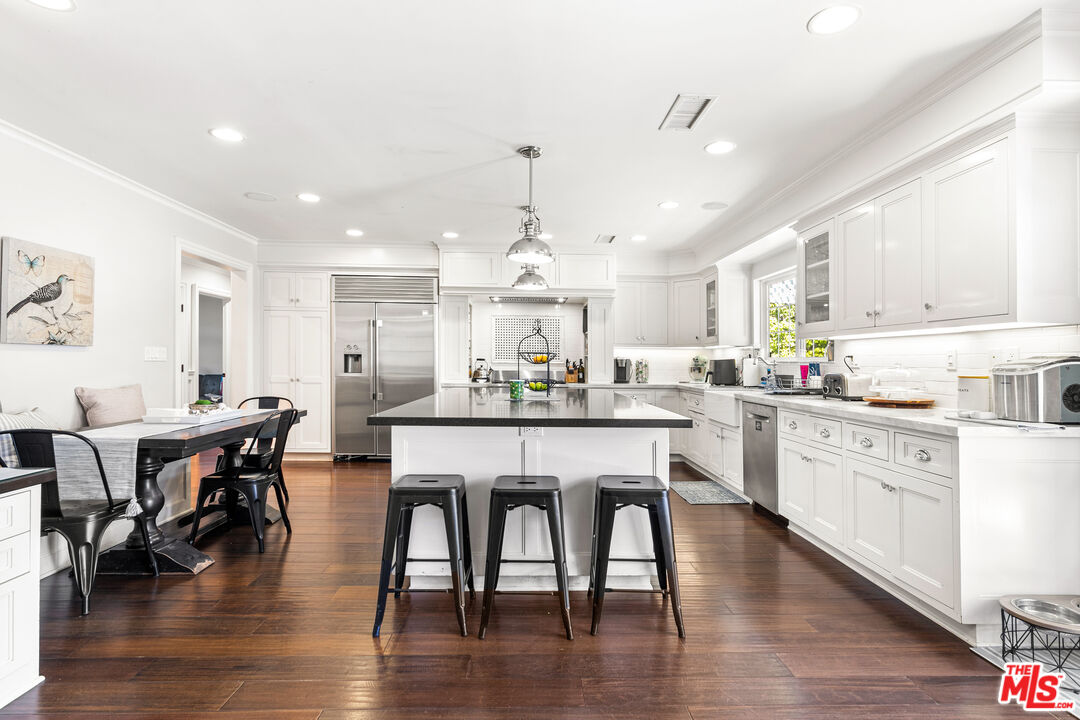19321 Santa Rita St