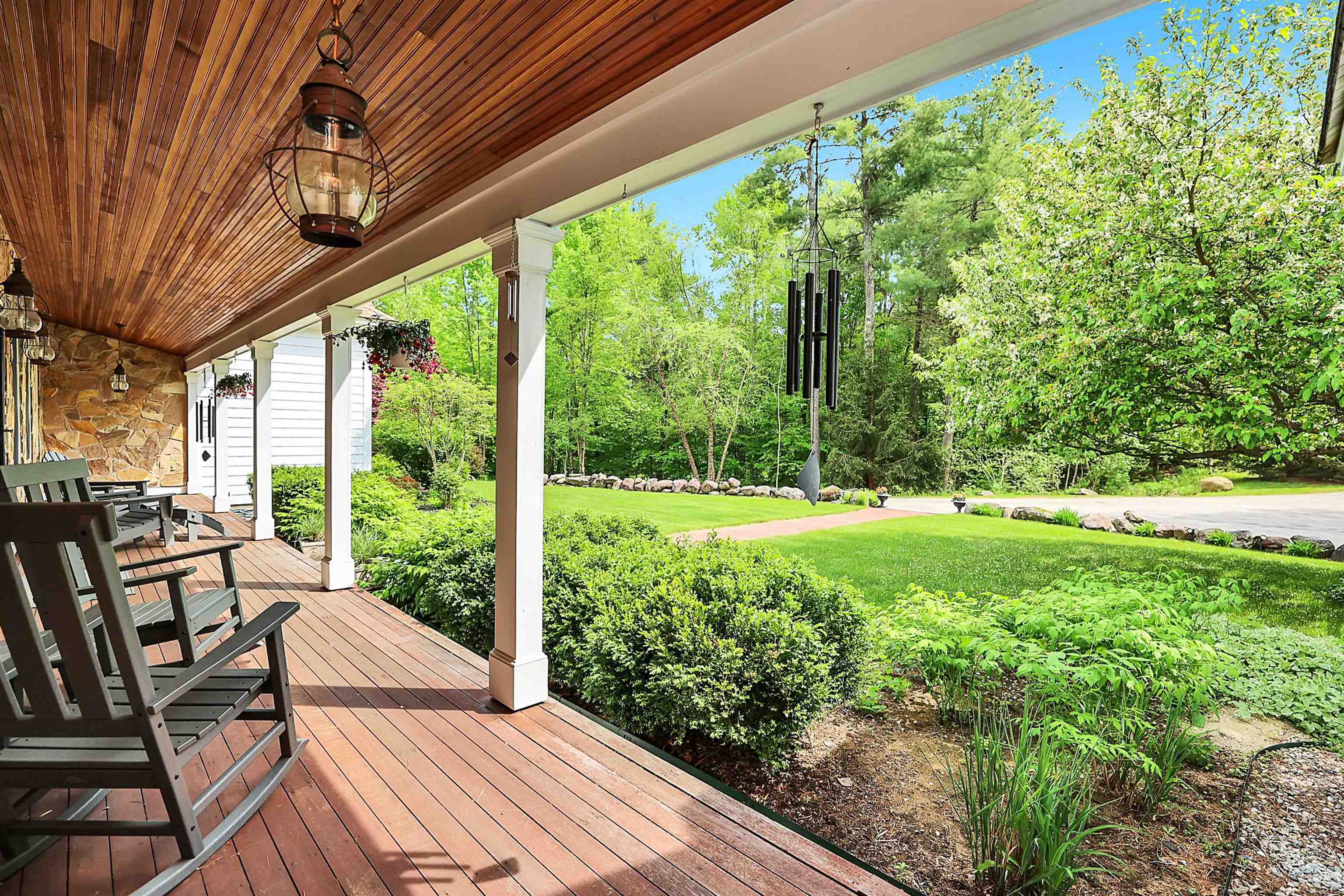 39 Stone Ridge Drive