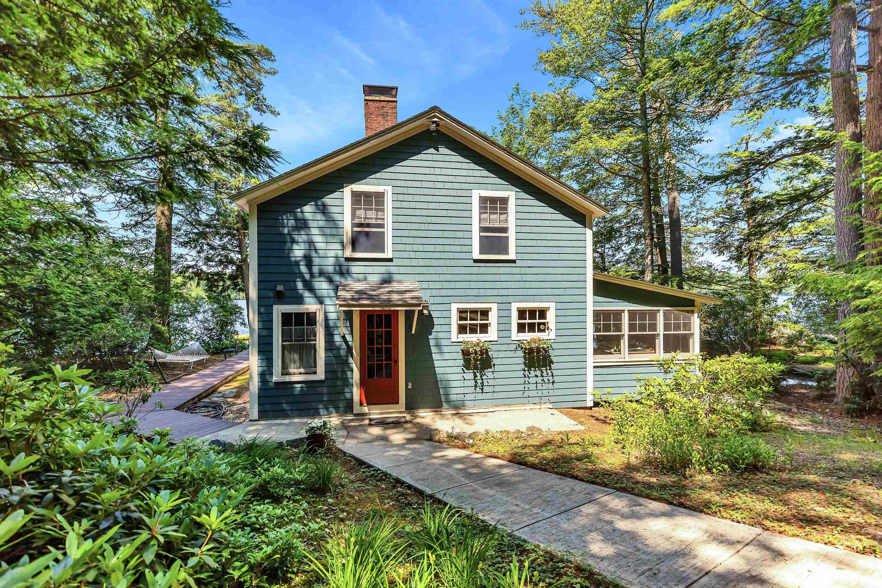 20 Laurel Lane