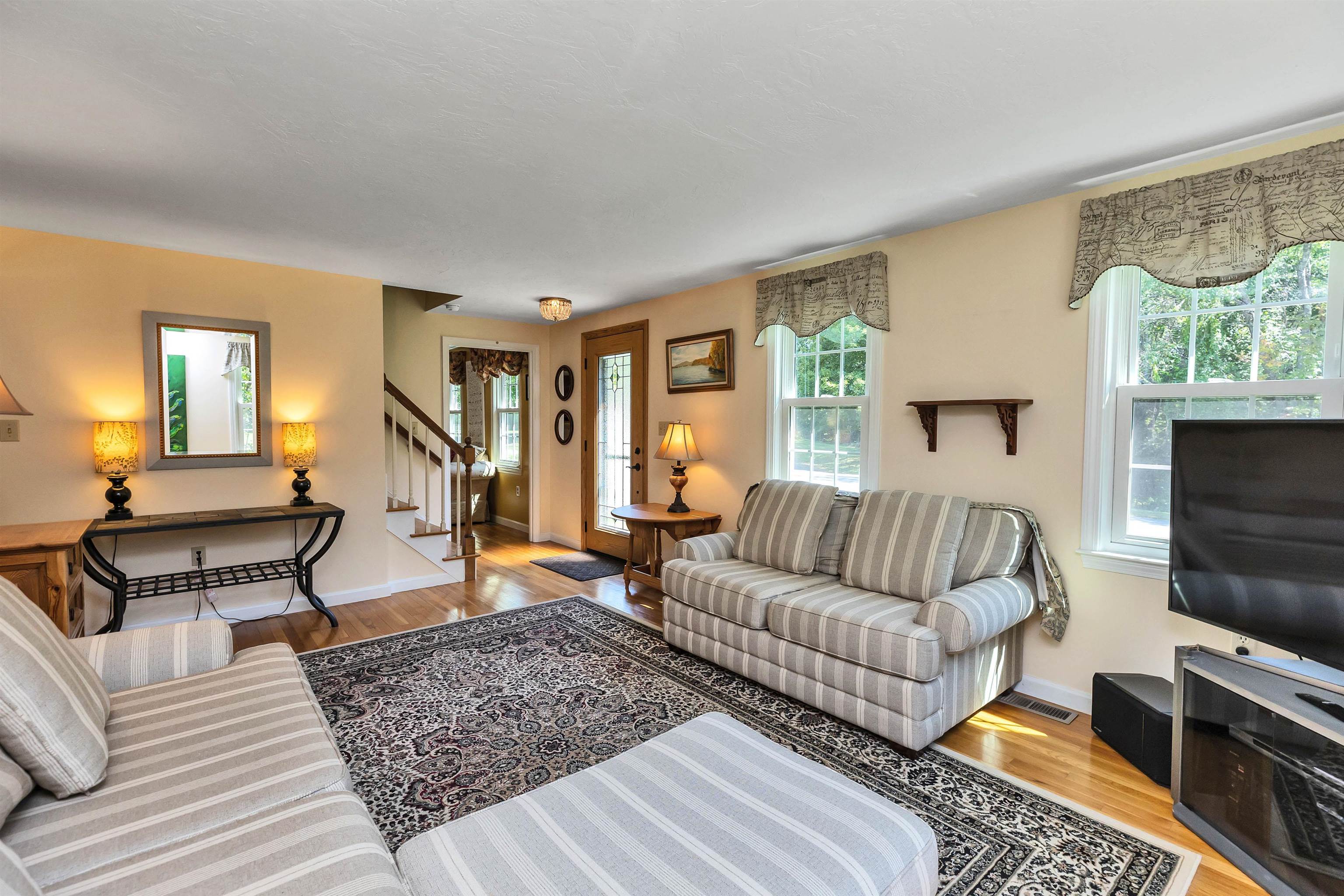 14 Hall Court