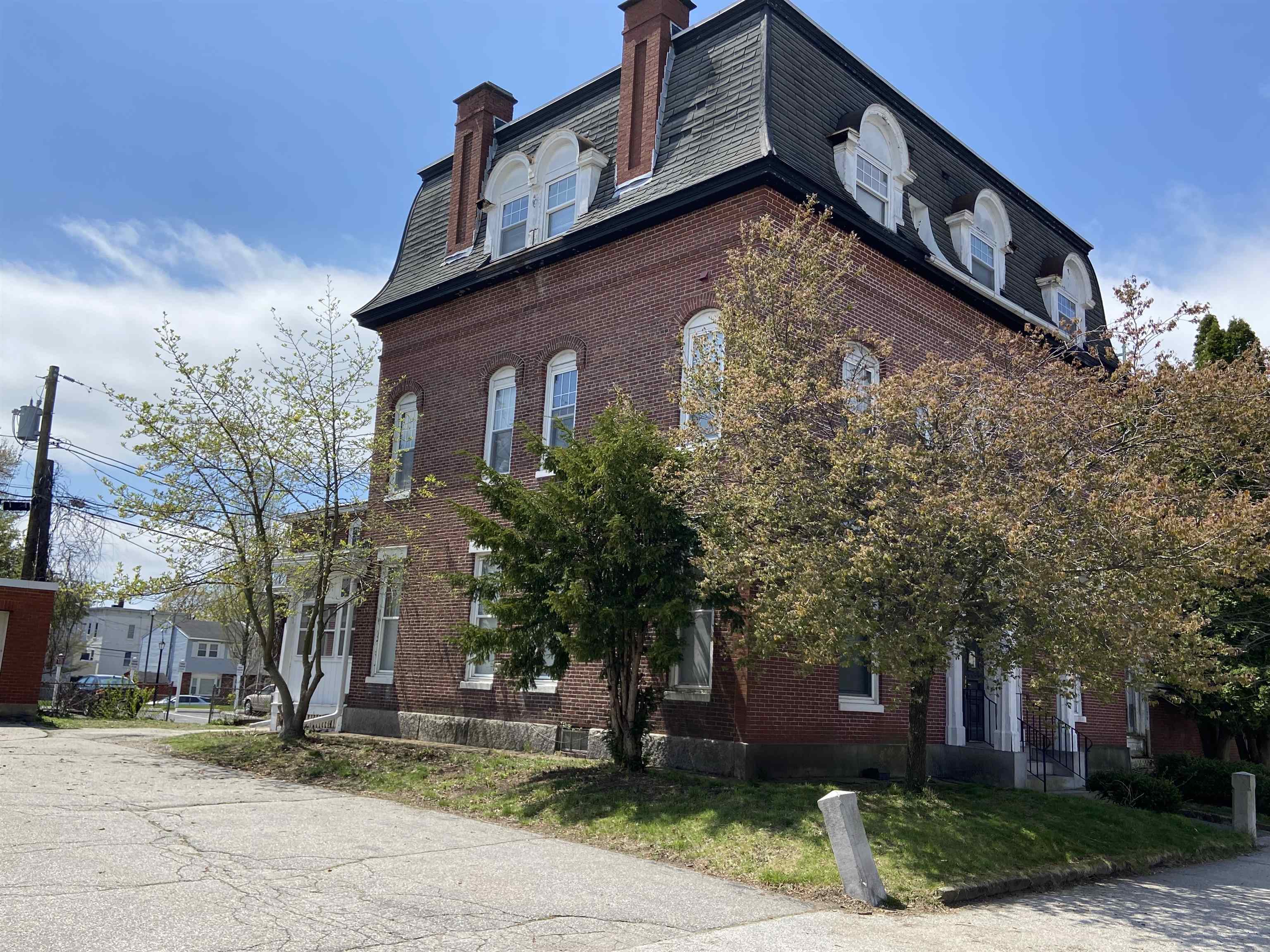 231 Merrimack Street