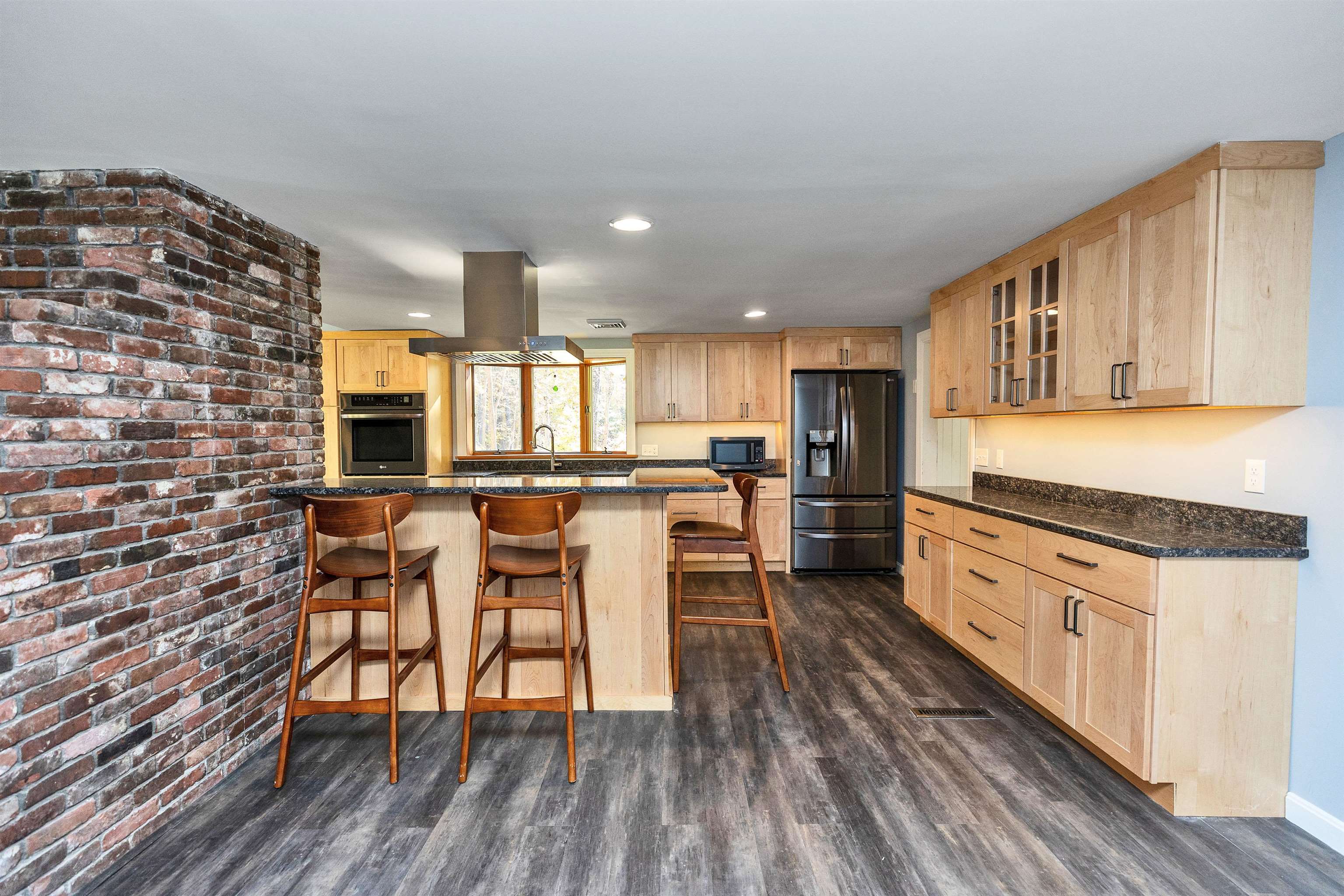 6 Macdowell Road