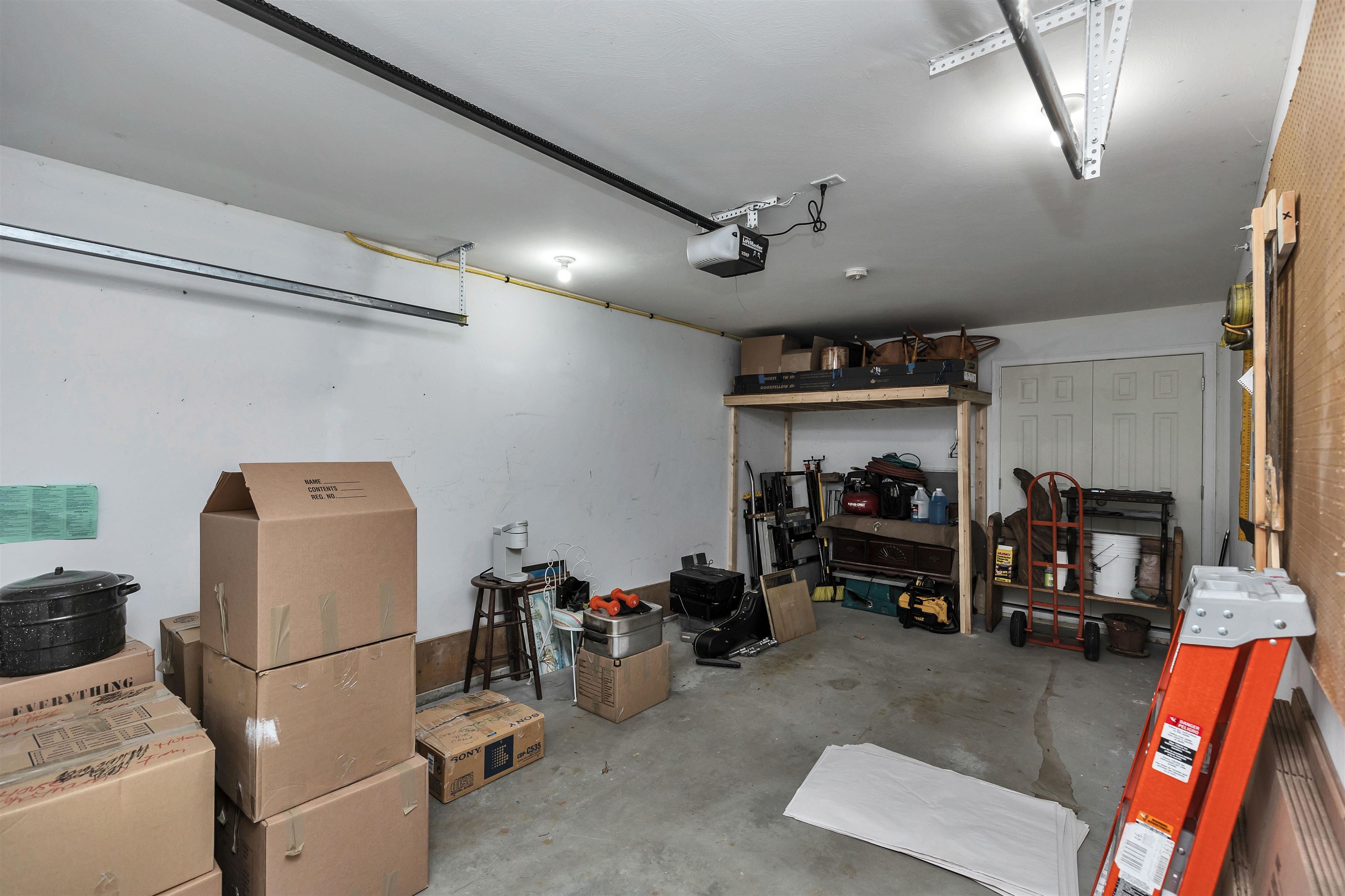 301 Southfield Lane