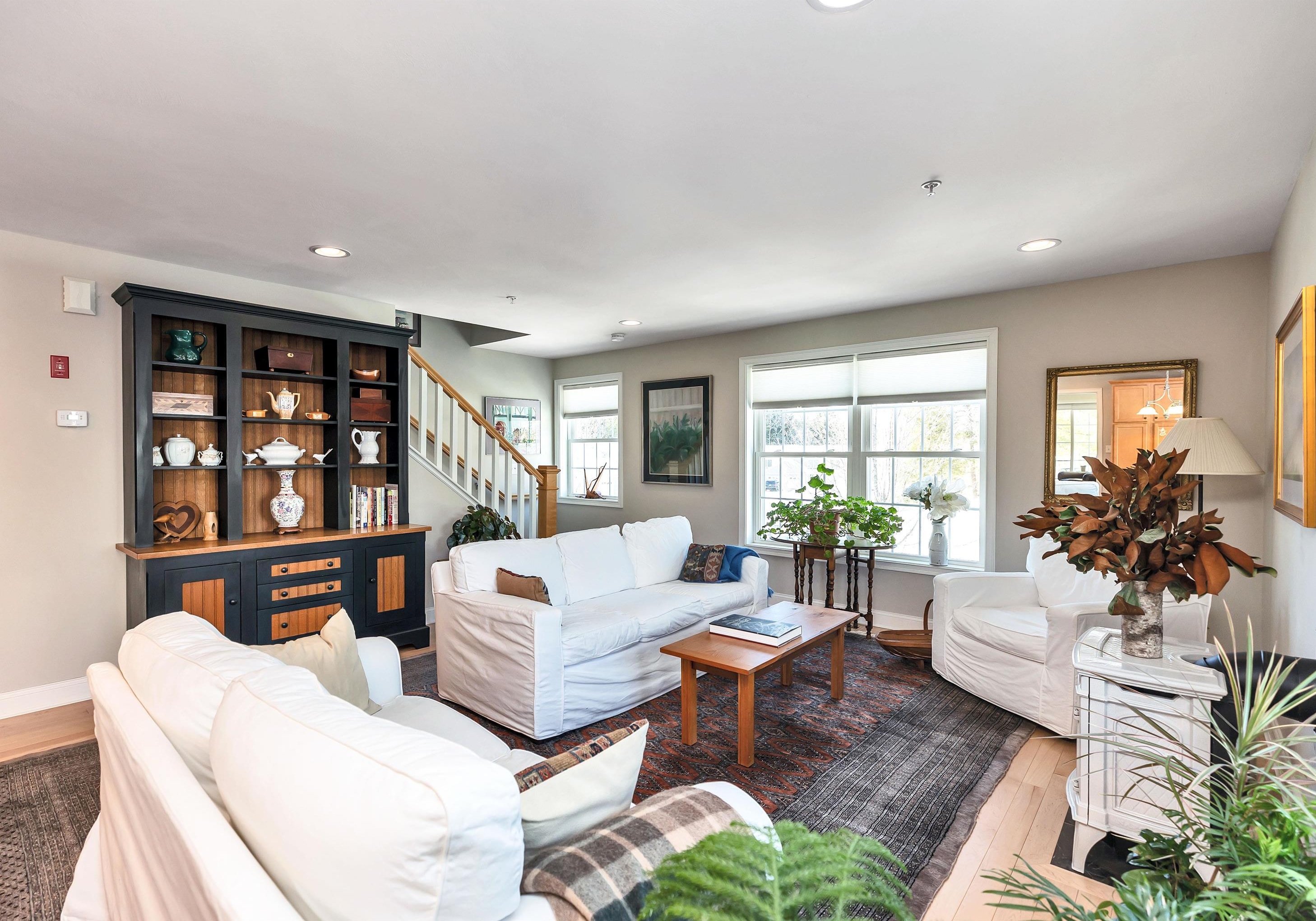 301 Southfield Lane