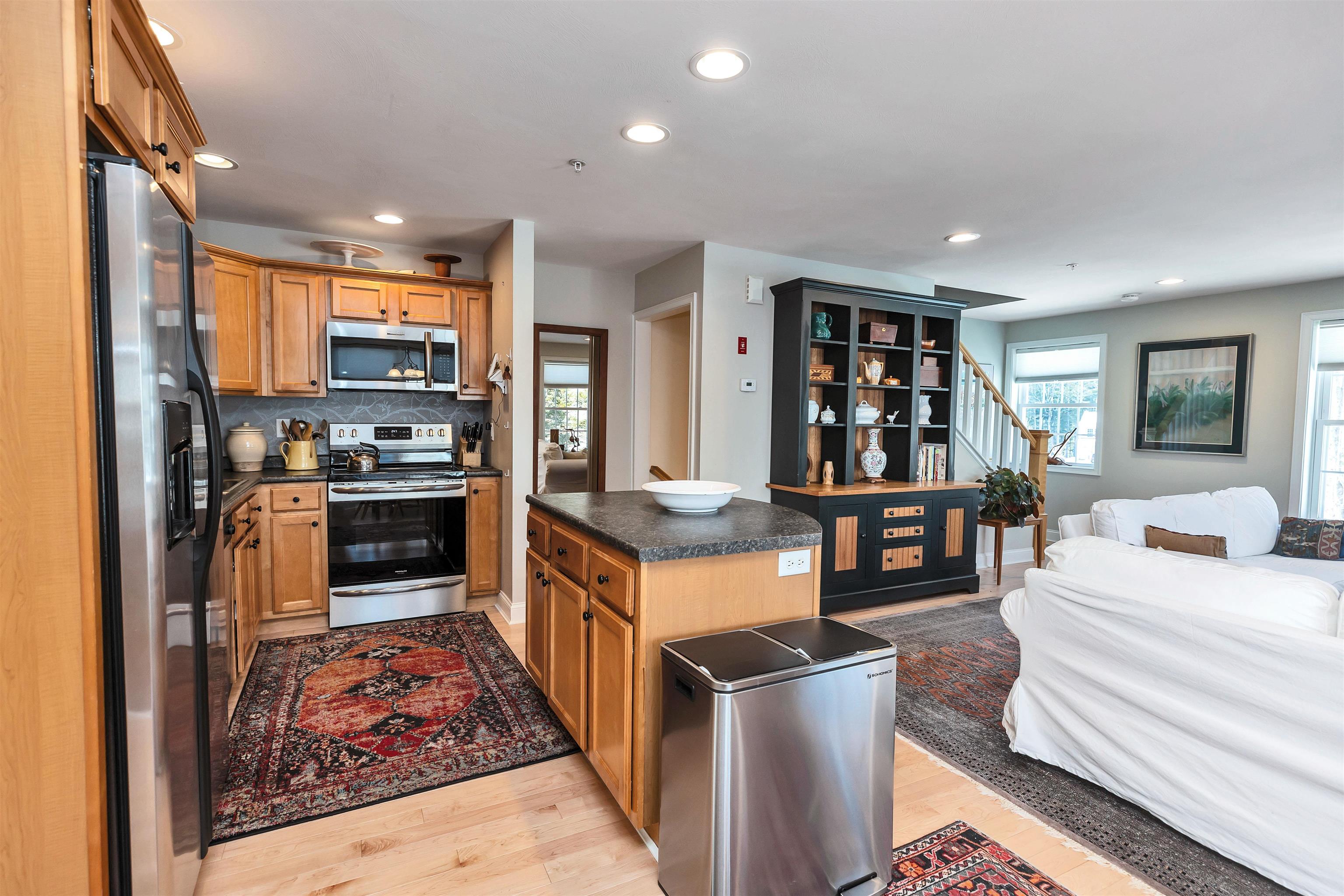301 Southfield Lane