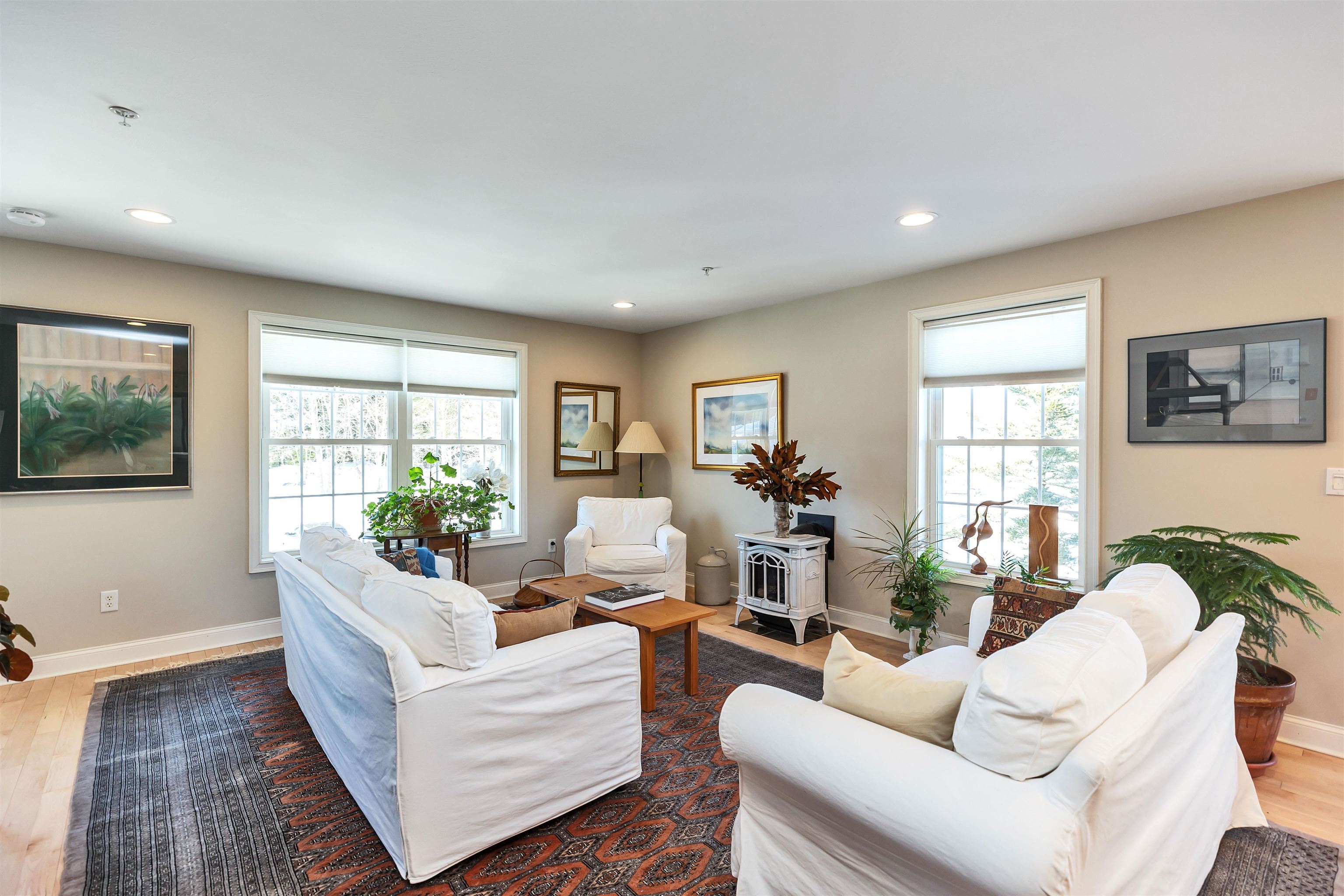 301 Southfield Lane