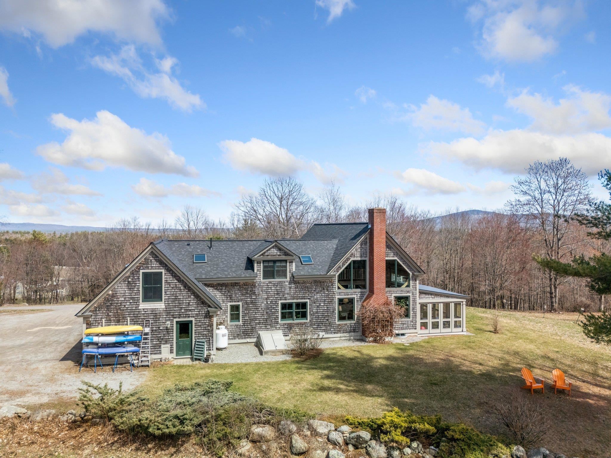 152 Windy Row