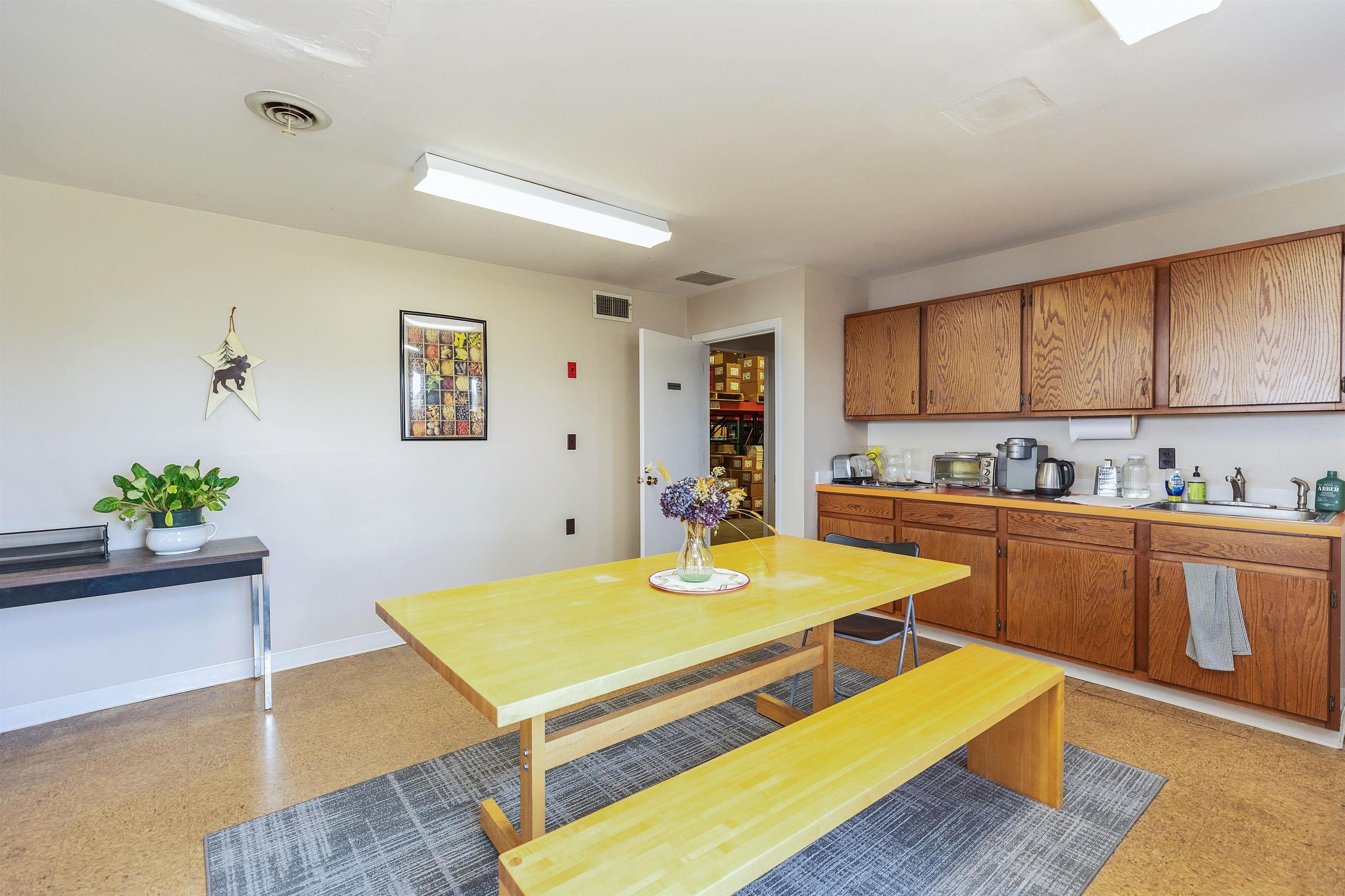 426 Nutting Road Unit: 1