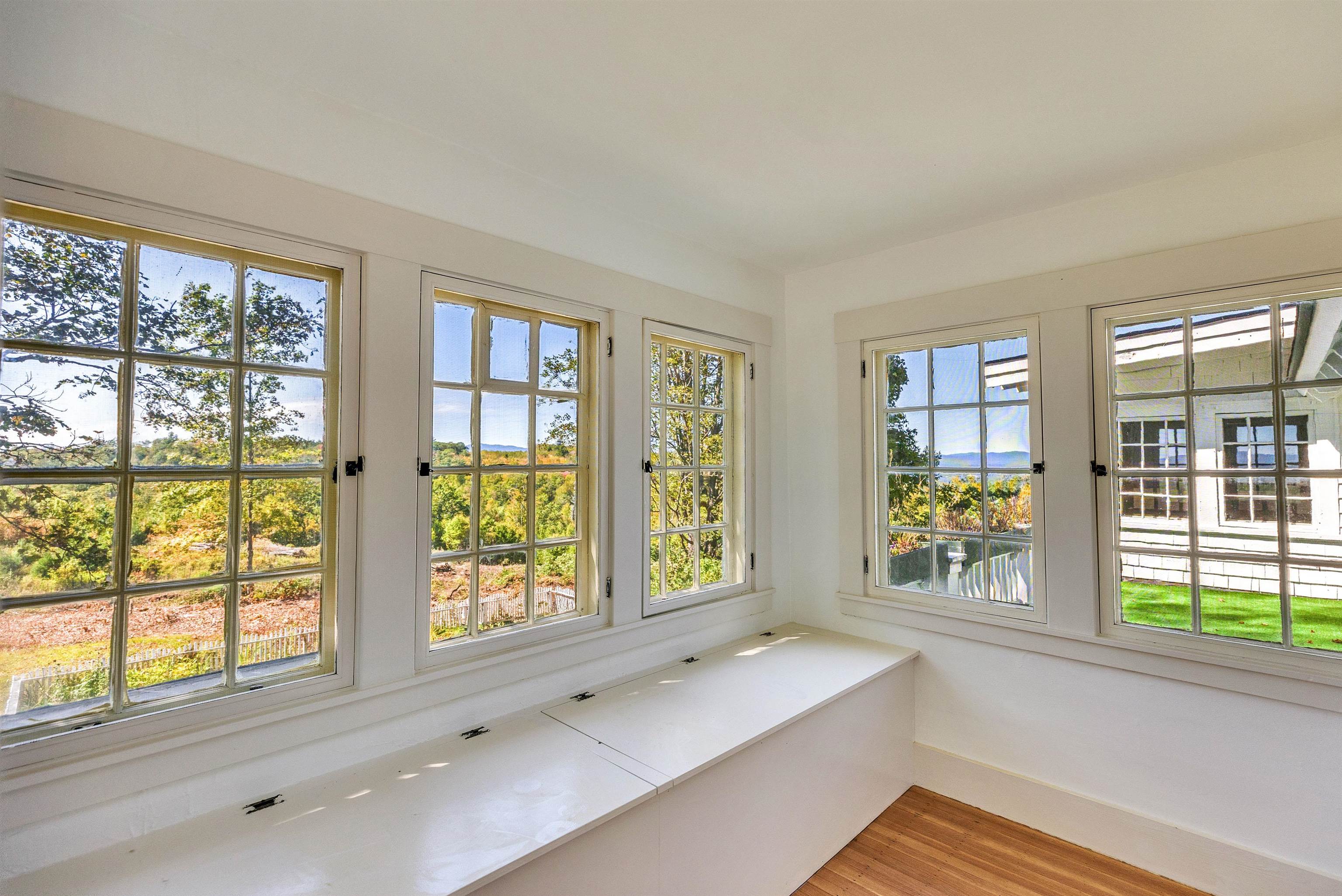 477 E Mountain Road
