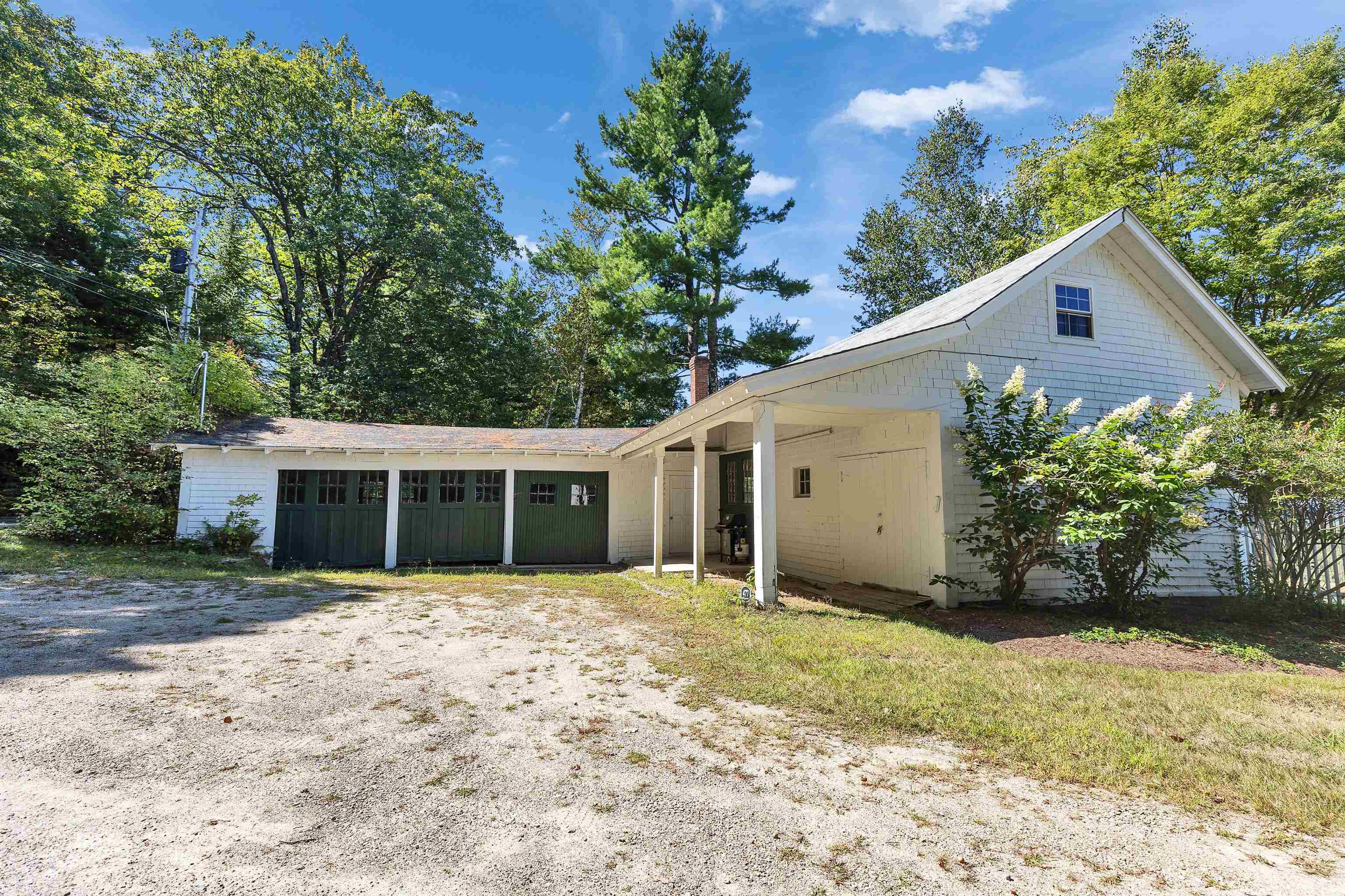 477 E Mountain Road