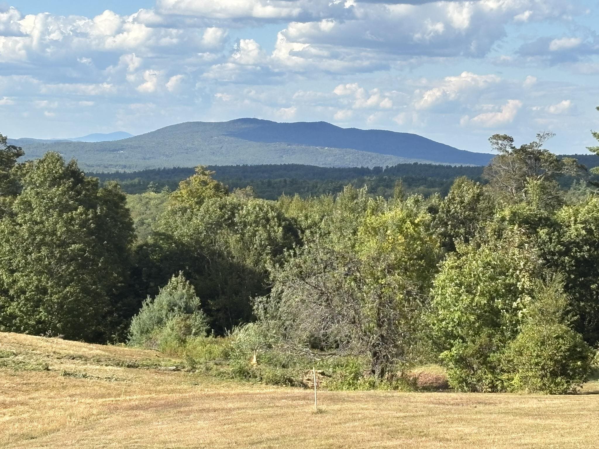 477 E Mountain Road