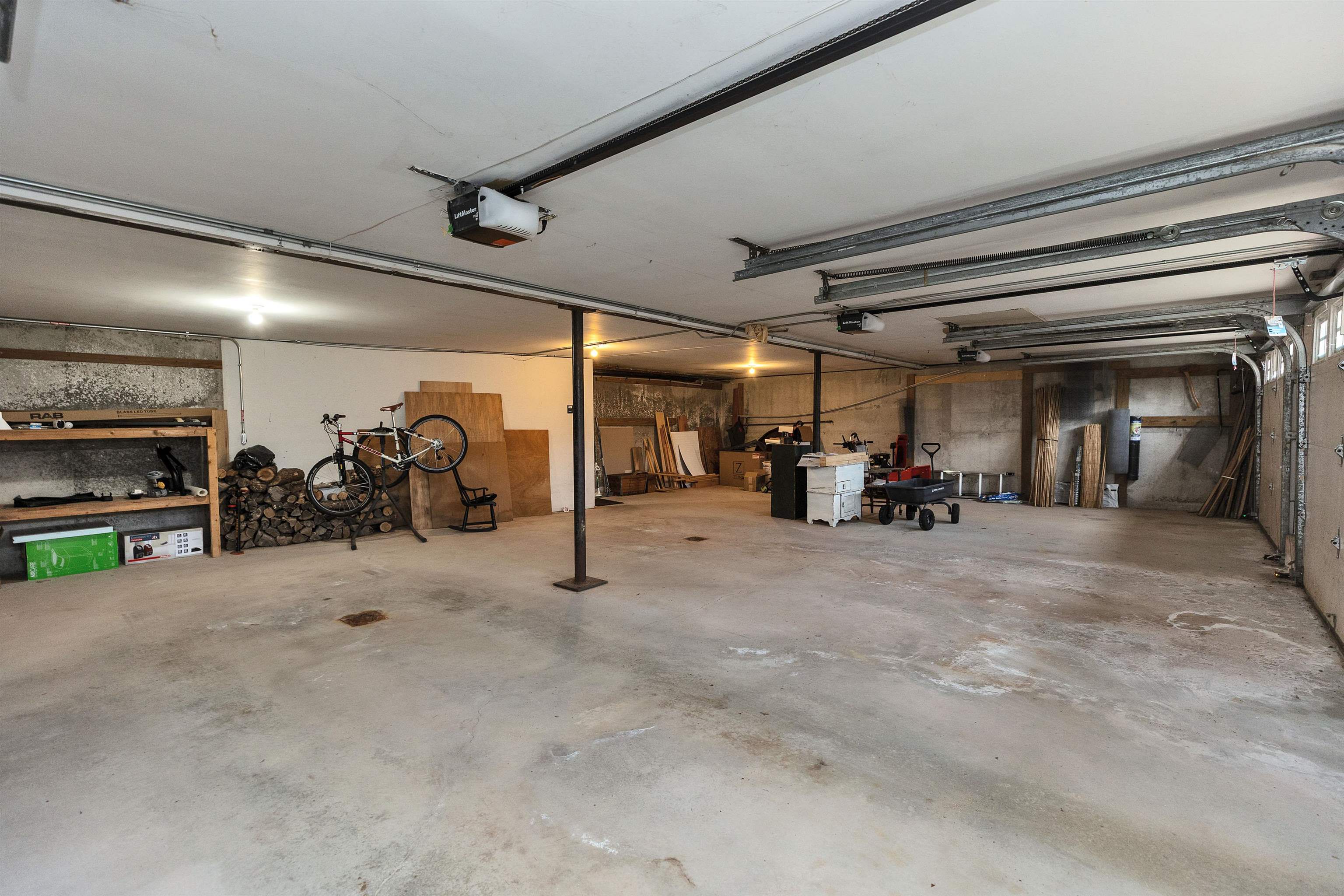 6 Mottau Drive