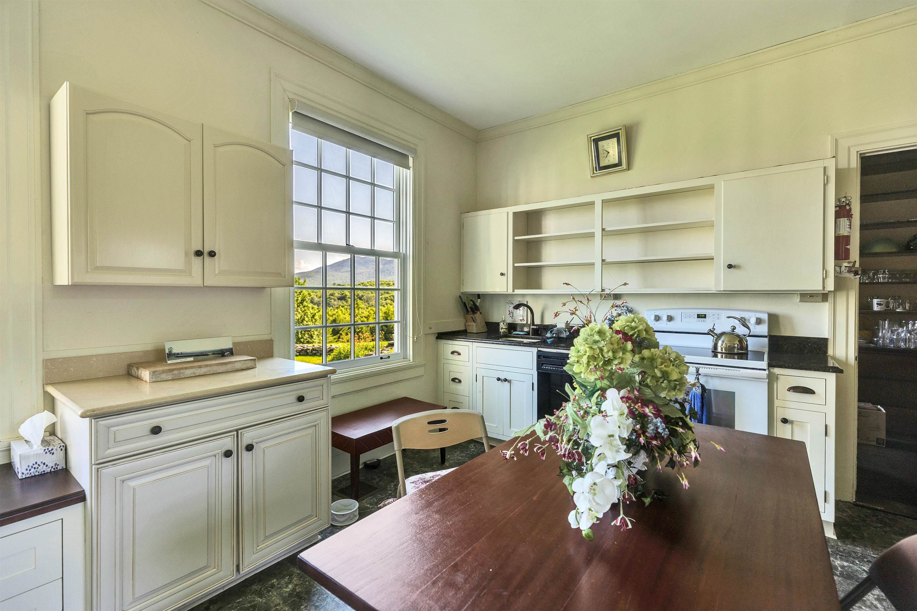 4 Windmill Hill Road