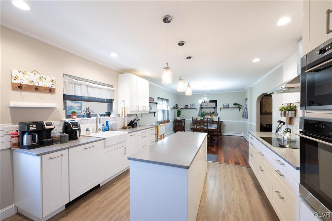 1365 Sleepy Hollow Road