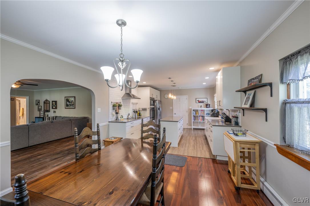 1365 Sleepy Hollow Road