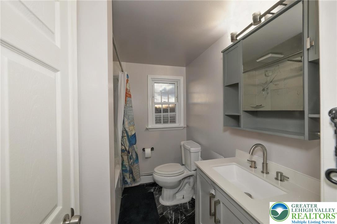 7850 Locust Valley Road