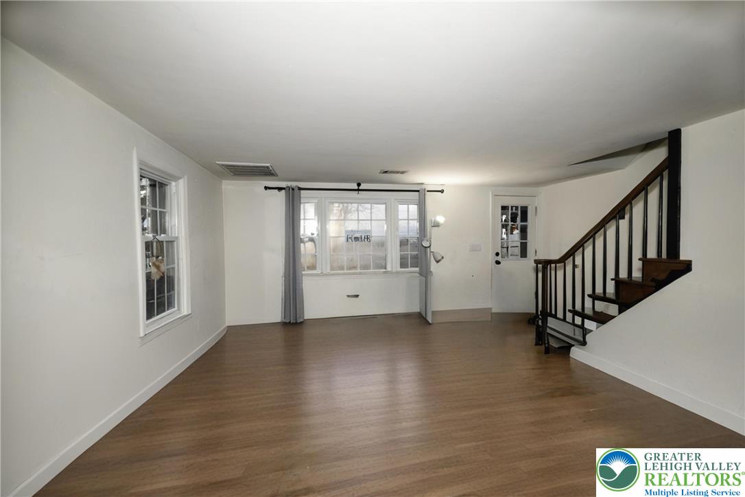 7850 Locust Valley Road