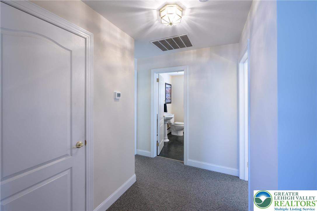 233 Pershing Boulevard