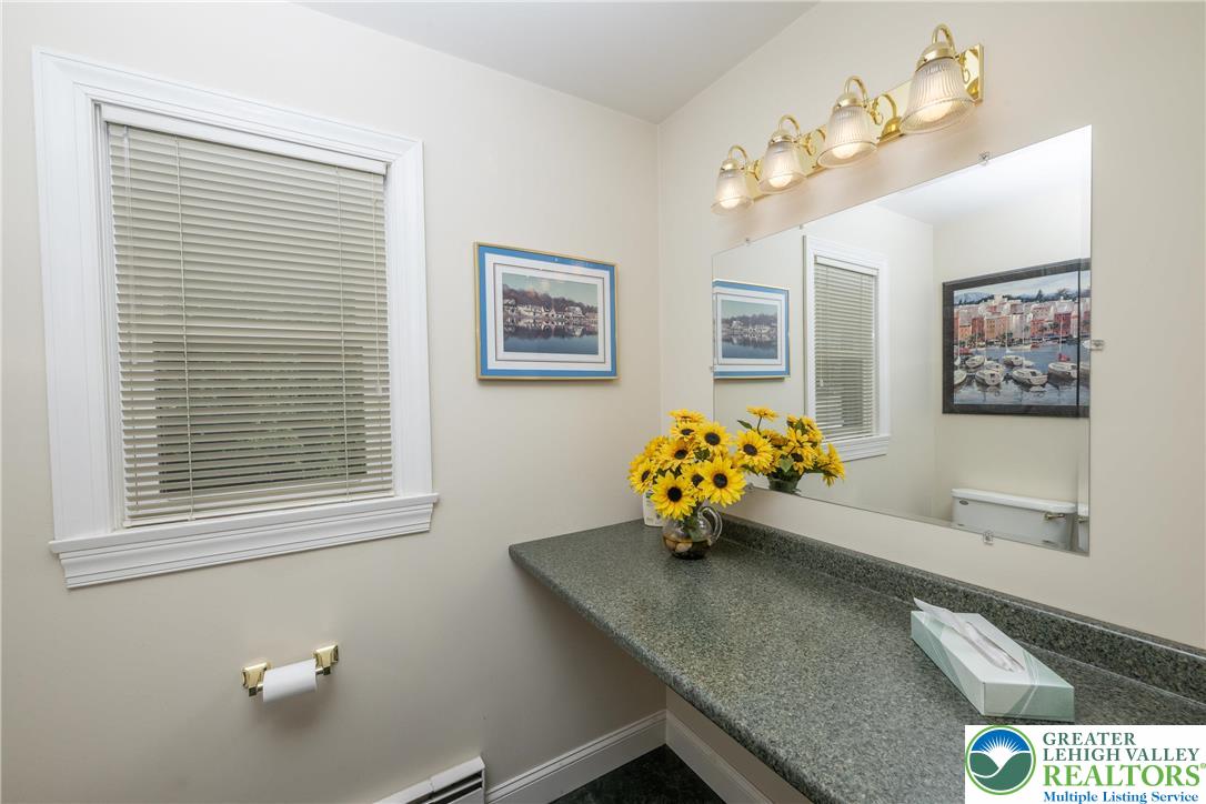 233 Pershing Boulevard