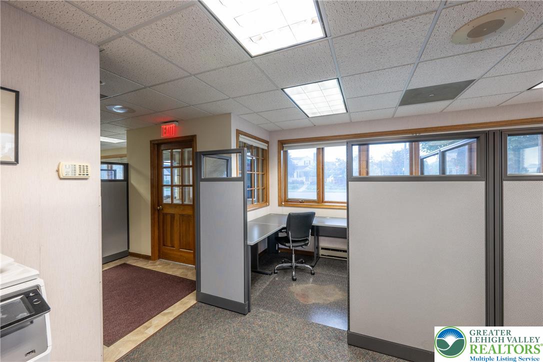 233 Pershing Boulevard