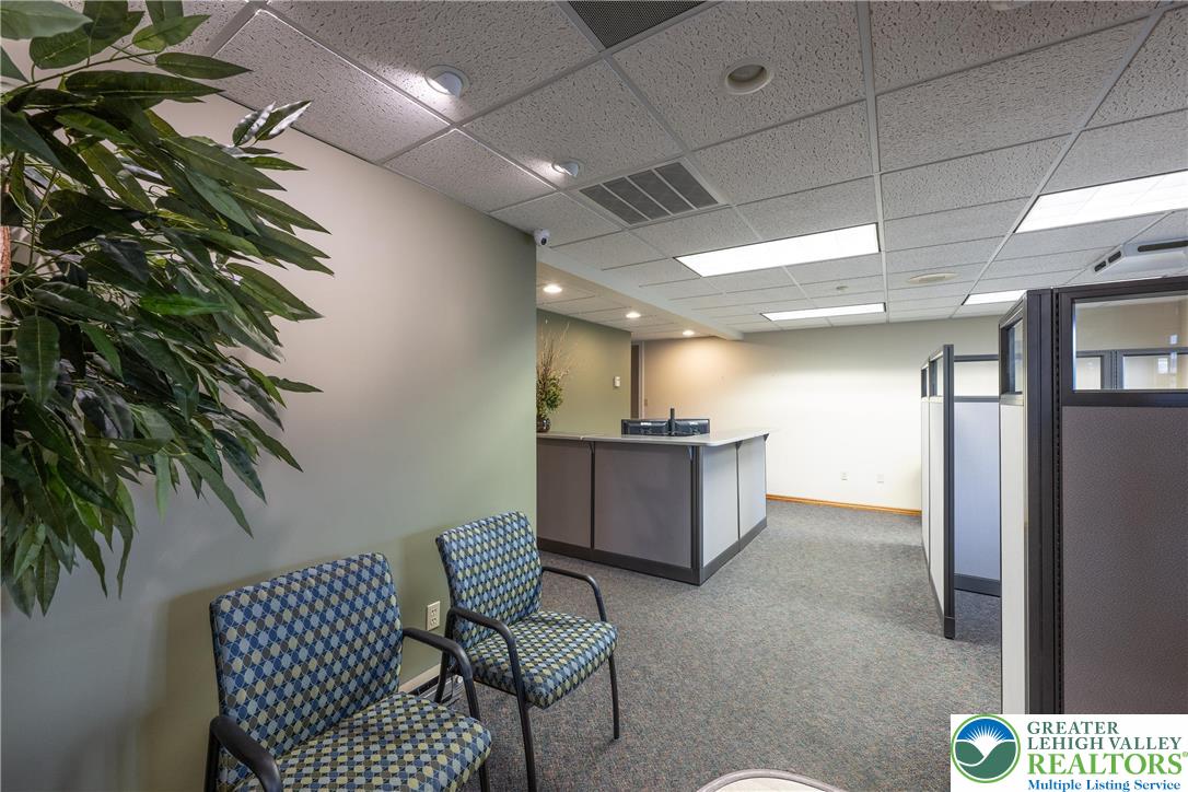 233 Pershing Boulevard