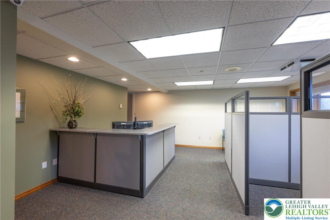 233 Pershing Boulevard