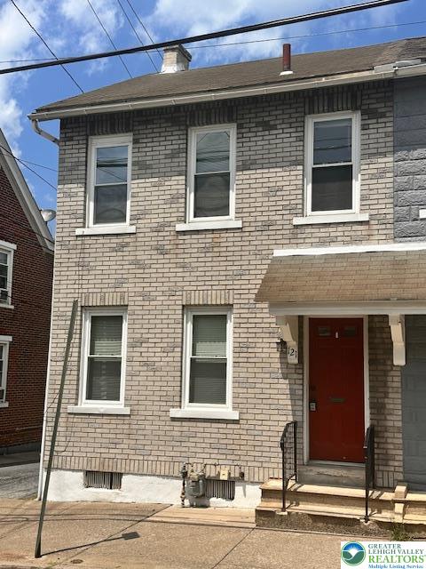 121 East Garrison Street