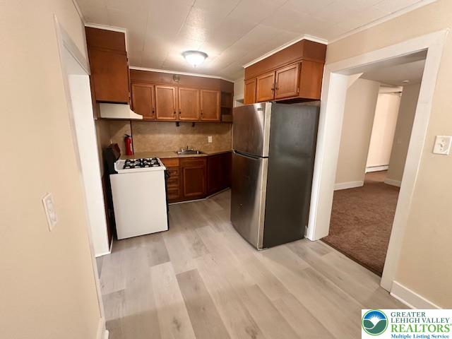 121 East Garrison Street