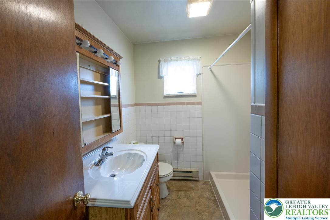 4479 North Sunset Drive