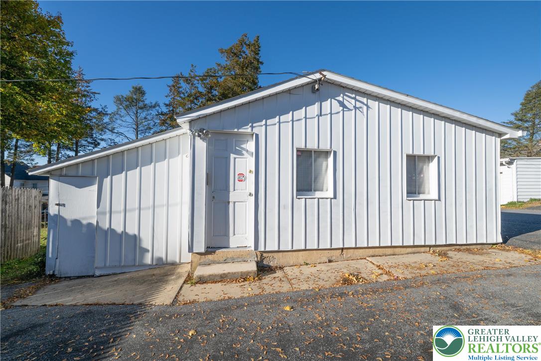 2409 South 5th Street