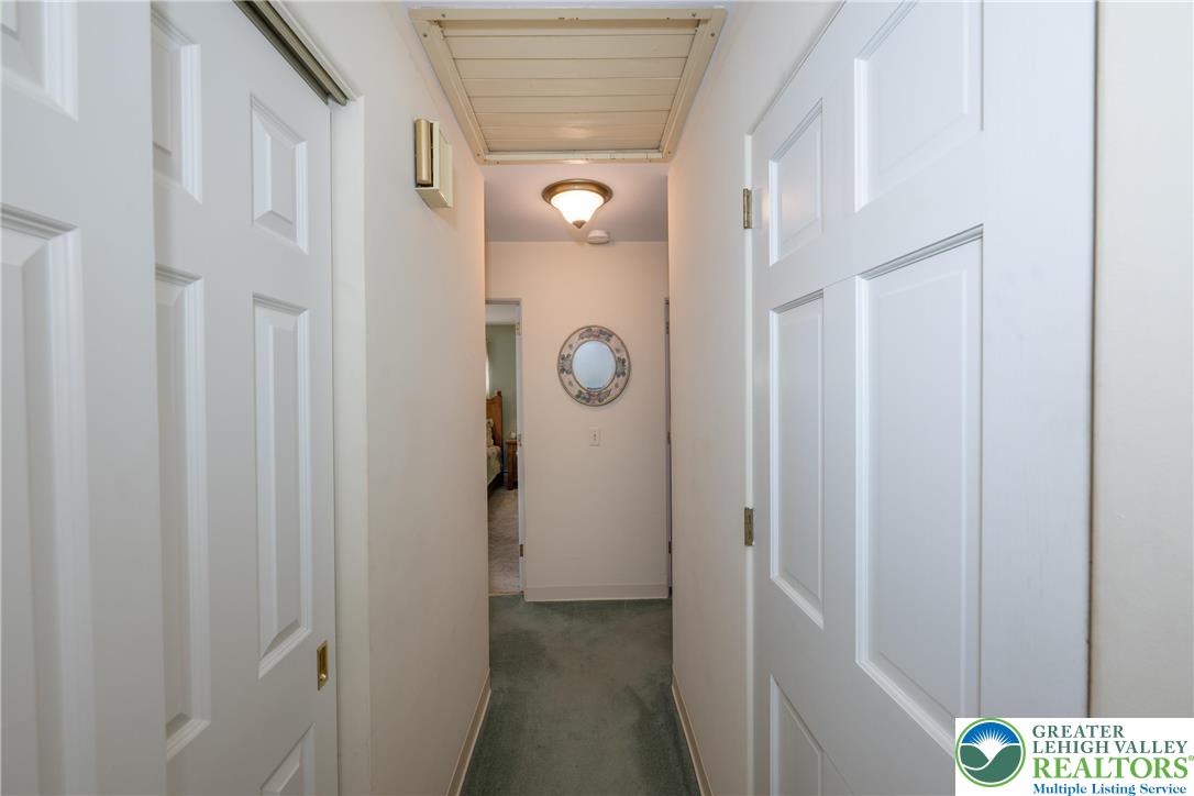 5556 Park Valley Road