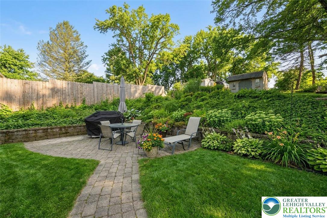 5556 Park Valley Road