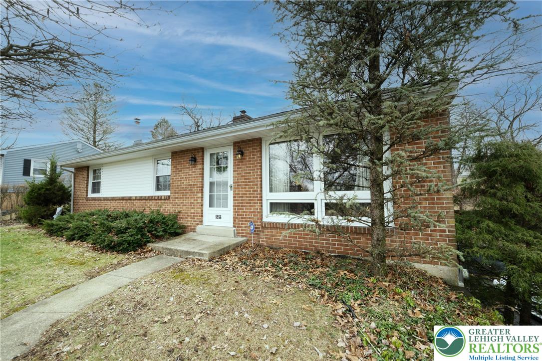 5556 Park Valley Road