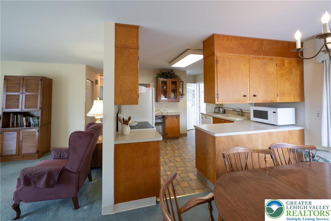 5556 Park Valley Road