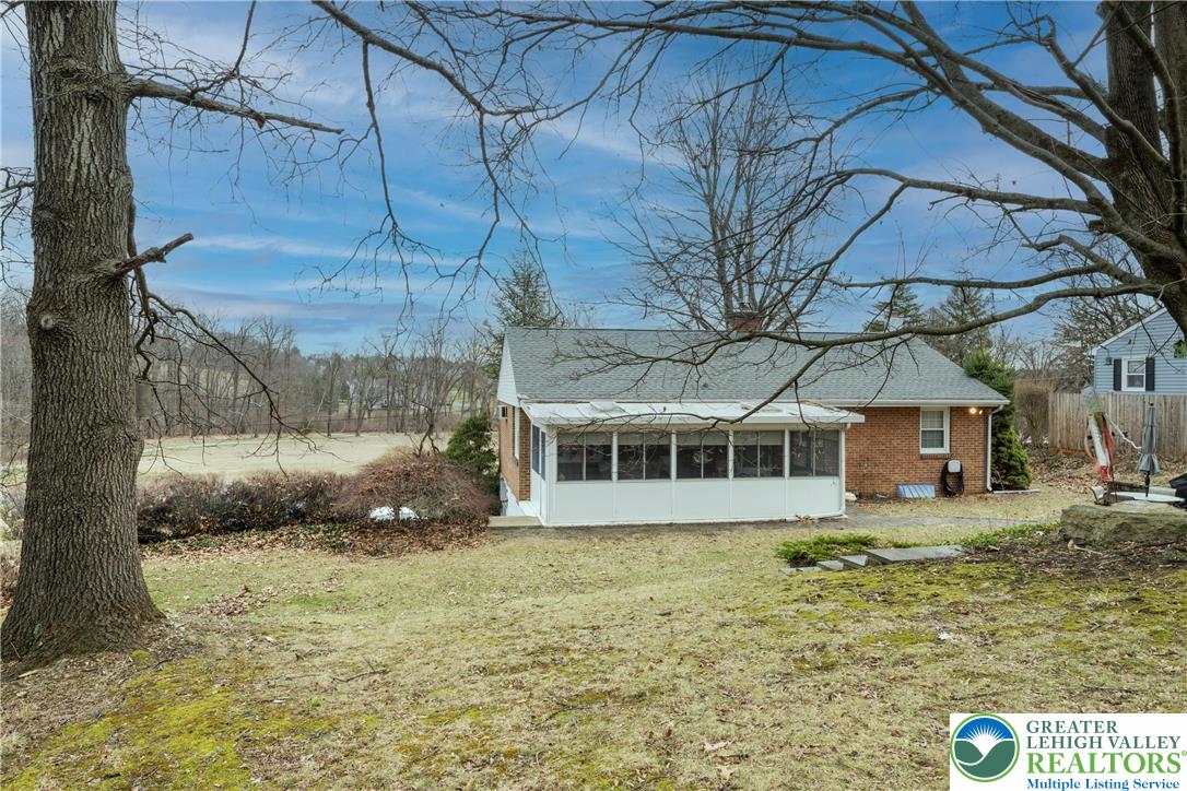 5556 Park Valley Road