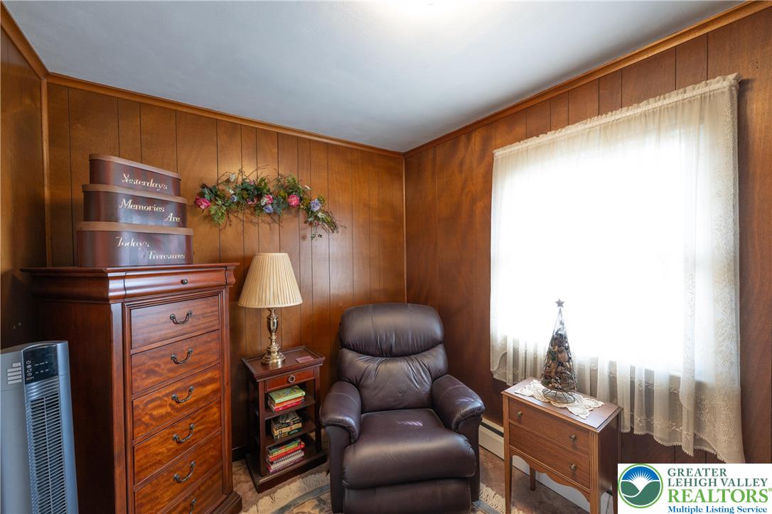 5556 Park Valley Road