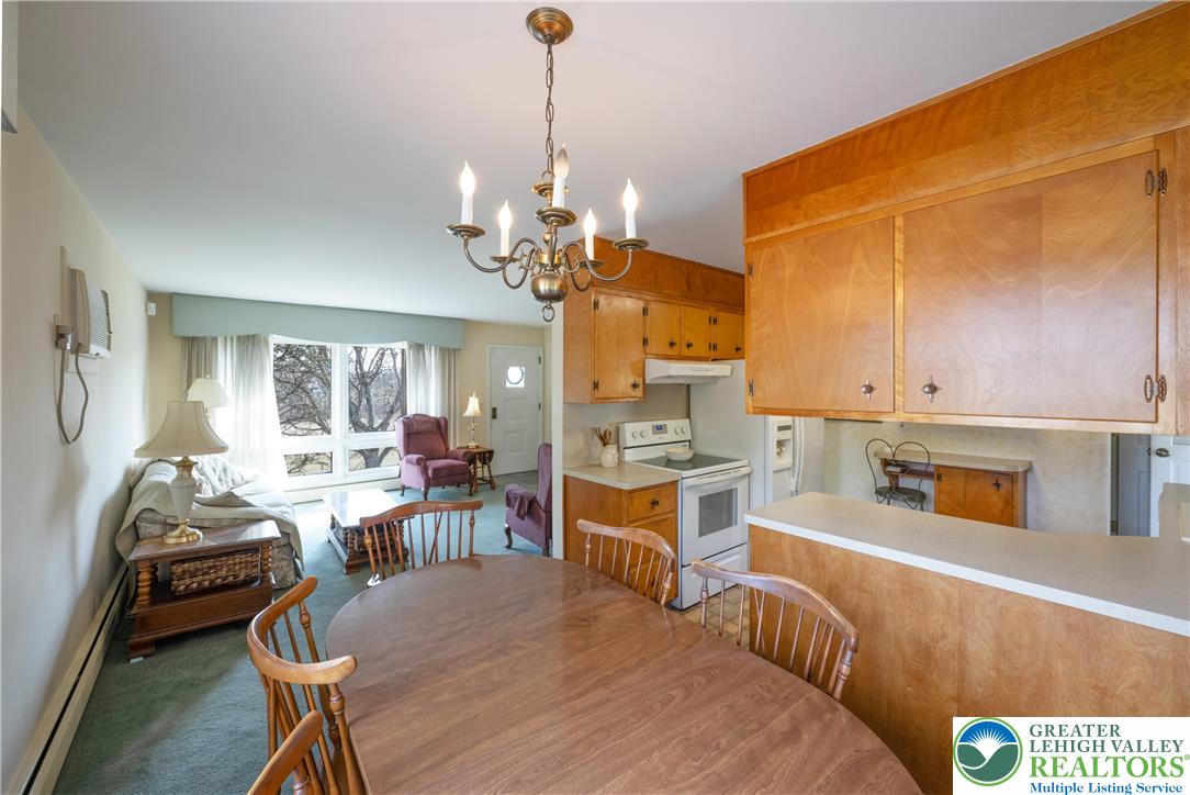 5556 Park Valley Road