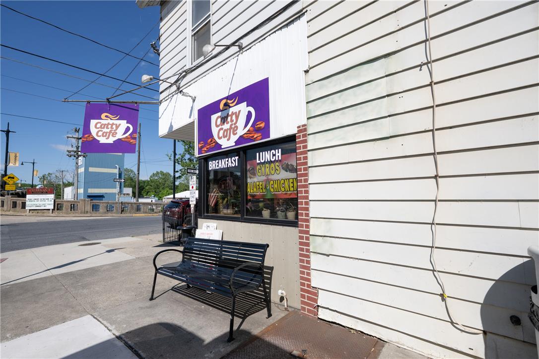601 Front Street