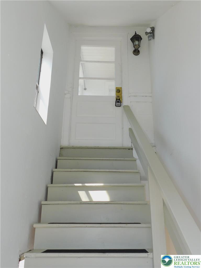 2411 S. 5th Street 2nd floor