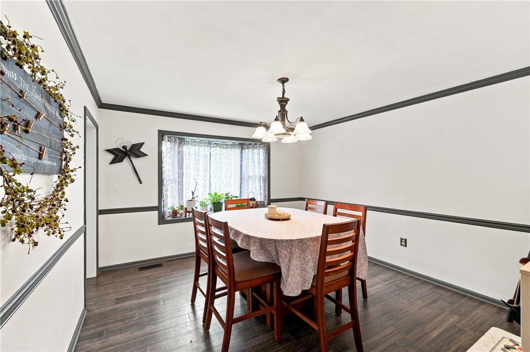 30 Creekside Court