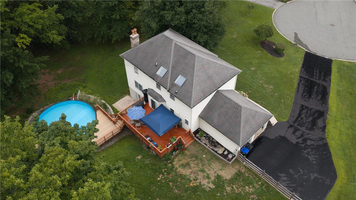 30 Creekside Court