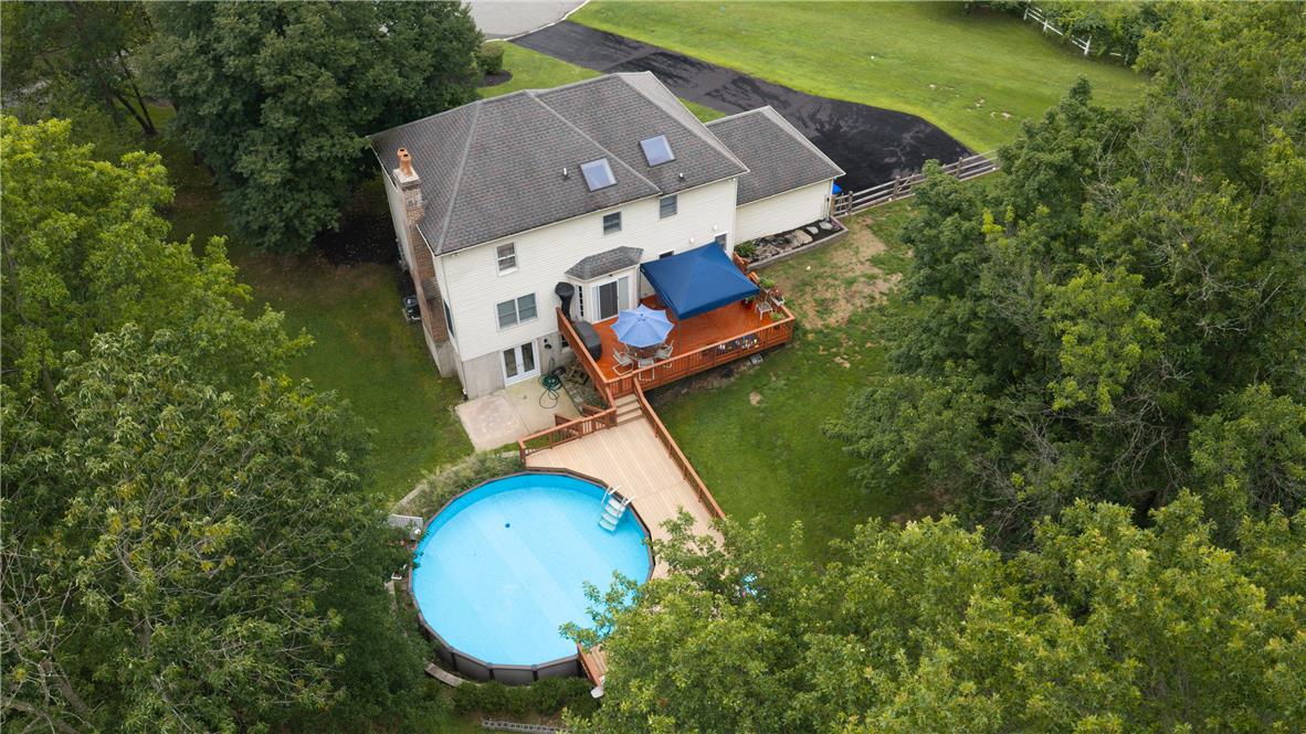 30 Creekside Court