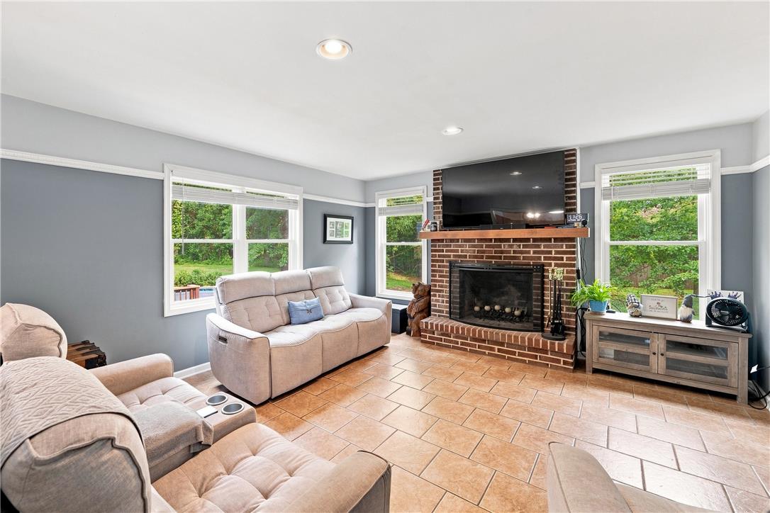 30 Creekside Court