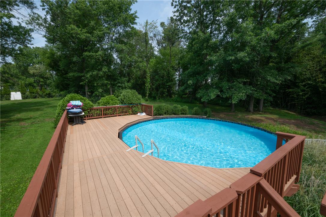 30 Creekside Court